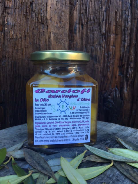 carciofi artisjokken in extra vergine olijfolie