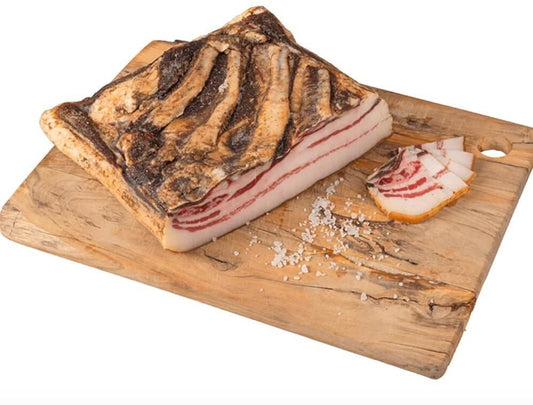Pancetta tesa (speck) al pepe